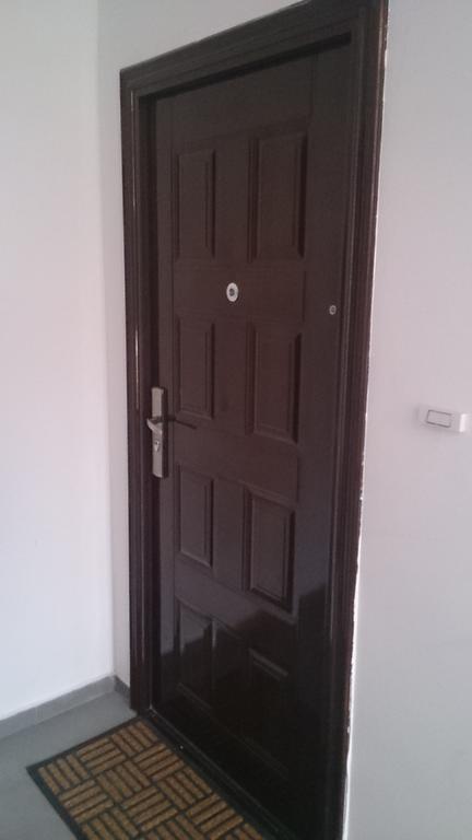 Geri Apartment Burgasz Kültér fotó