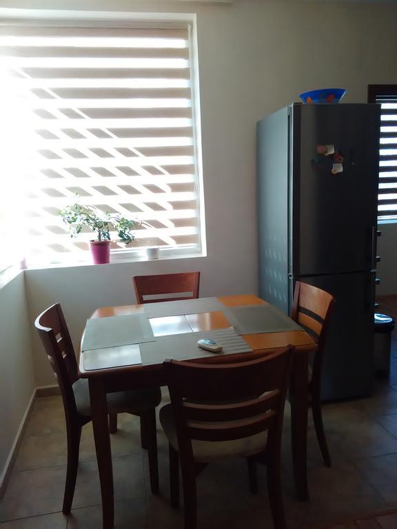 Geri Apartment Burgasz Kültér fotó